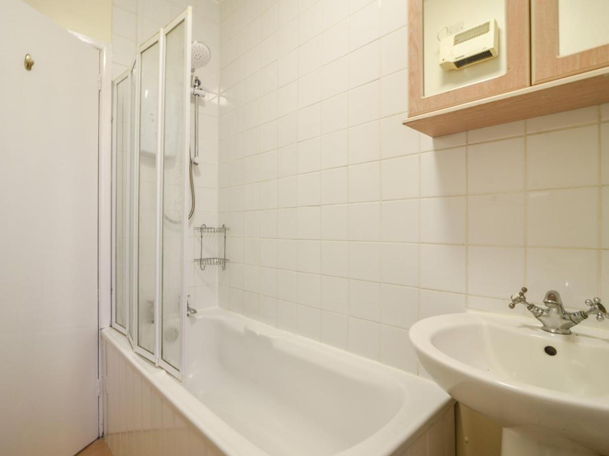 Ferienwohnung Flat 3, St Agnes House Lyme Regis Exterior foto